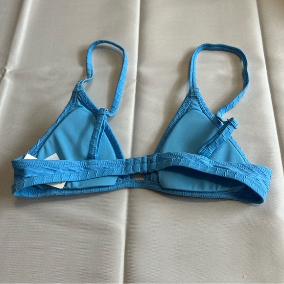 NWT Aerie Light Blue Textured Ribbed Triangle Padded Bikini Top Size XXS - Picture 2 of 4